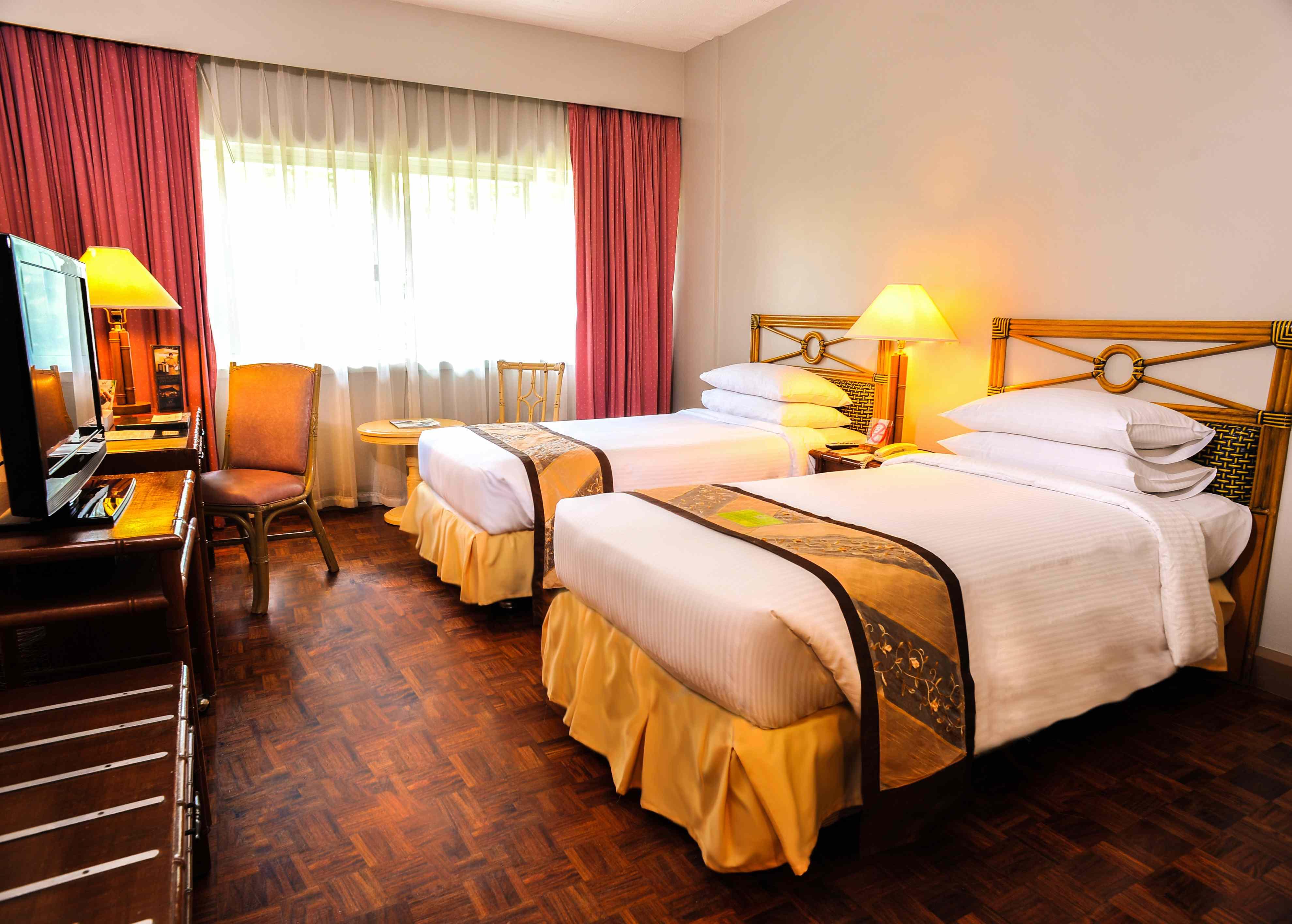 Waterfront Insular Hotel Davao Luaran gambar